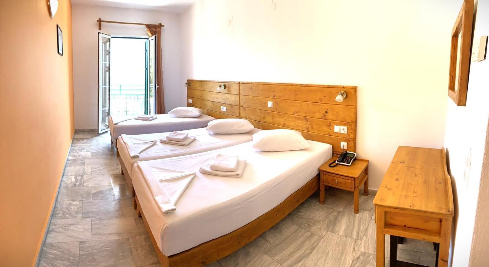 Mykali Hotel Pythagóreion Buitenkant foto