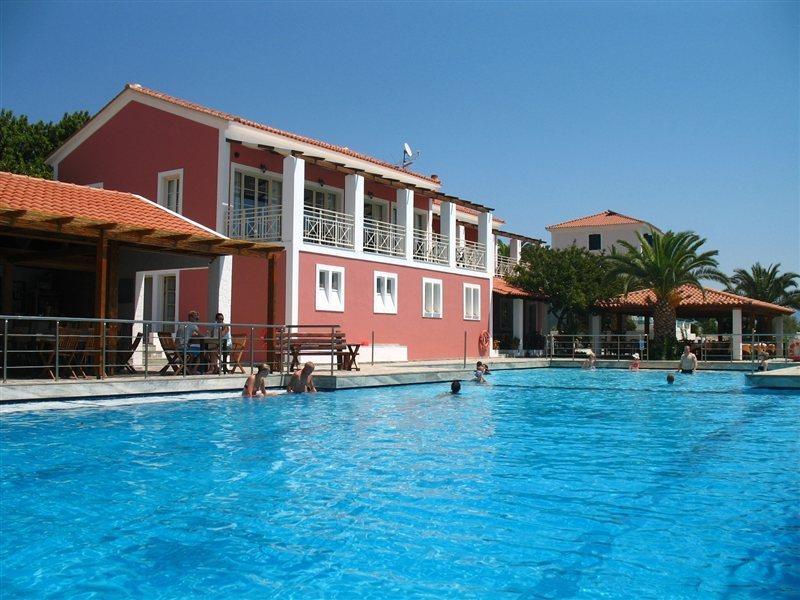Mykali Hotel Pythagóreion Buitenkant foto