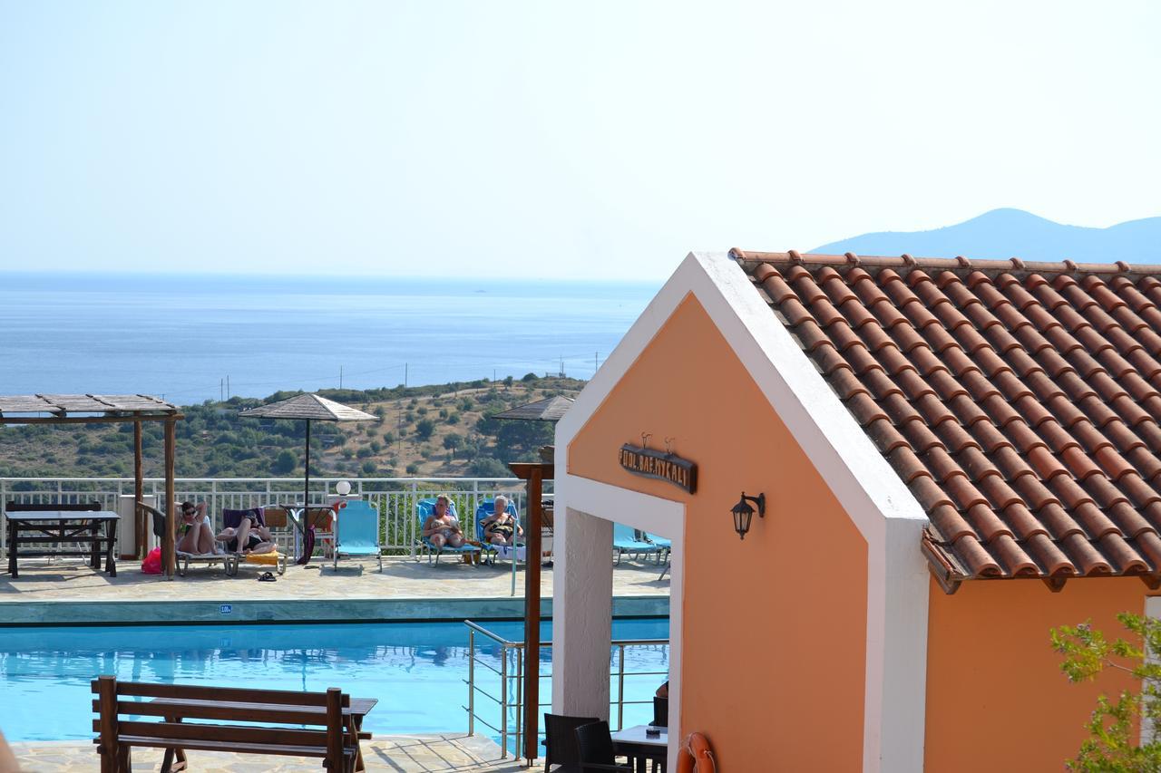 Mykali Hotel Pythagóreion Buitenkant foto